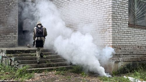 Полицейские Бугульмы и страйкболисты Татарстана отработали навыки тактической подготовки