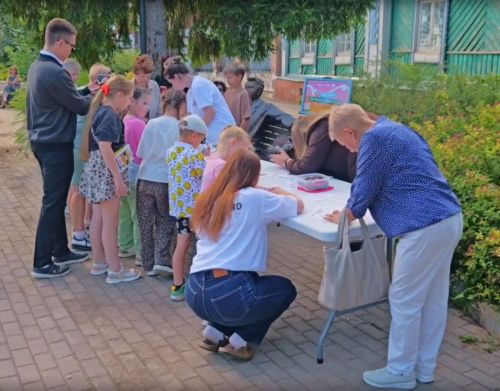 Бөгелмәдә Россия Федерациясе Дәүләт әләме көненә багышланган чара узды