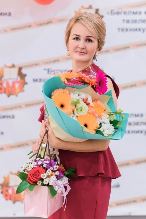 Сотрудница Бугульминского машиностроительного техникума Мария Жакупова о современной молодежи, участии в конкурсах и своих профессиональных наставниках