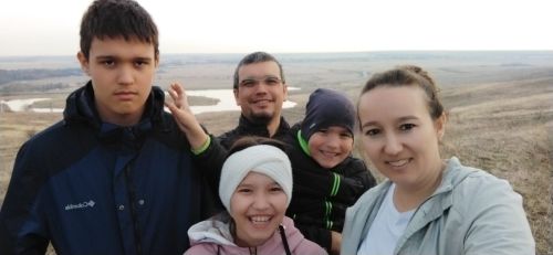 Отец троих детей Альберт Ахмадышин рассказал, как ему удается находить баланс между работой и семейной жизнью