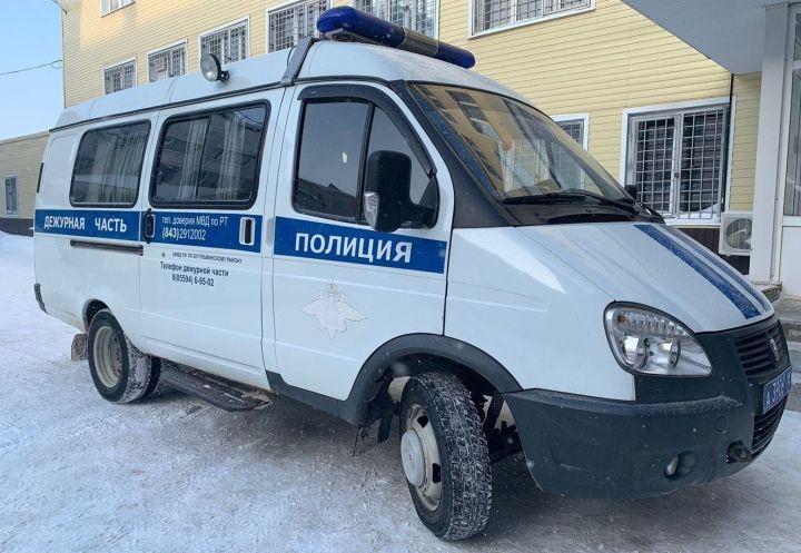 Инвестицияләр белән акча эшләргә ниятләп, 86 яшьлек бөгелмәле аферистларга 2 миллион сум акча күчергән