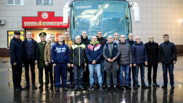 Бөгелмәдән хәрби хезмәткә 24 егет китте