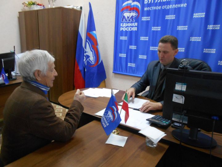 На вопросы жителей Бугульмы ответил директор аэропорта и другие руководители
