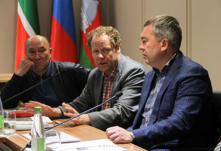 Линар Закиров обсудил инвестиционные проекты с президентом агрохолдинга «ЭкоНива» Штефаном Дюрром