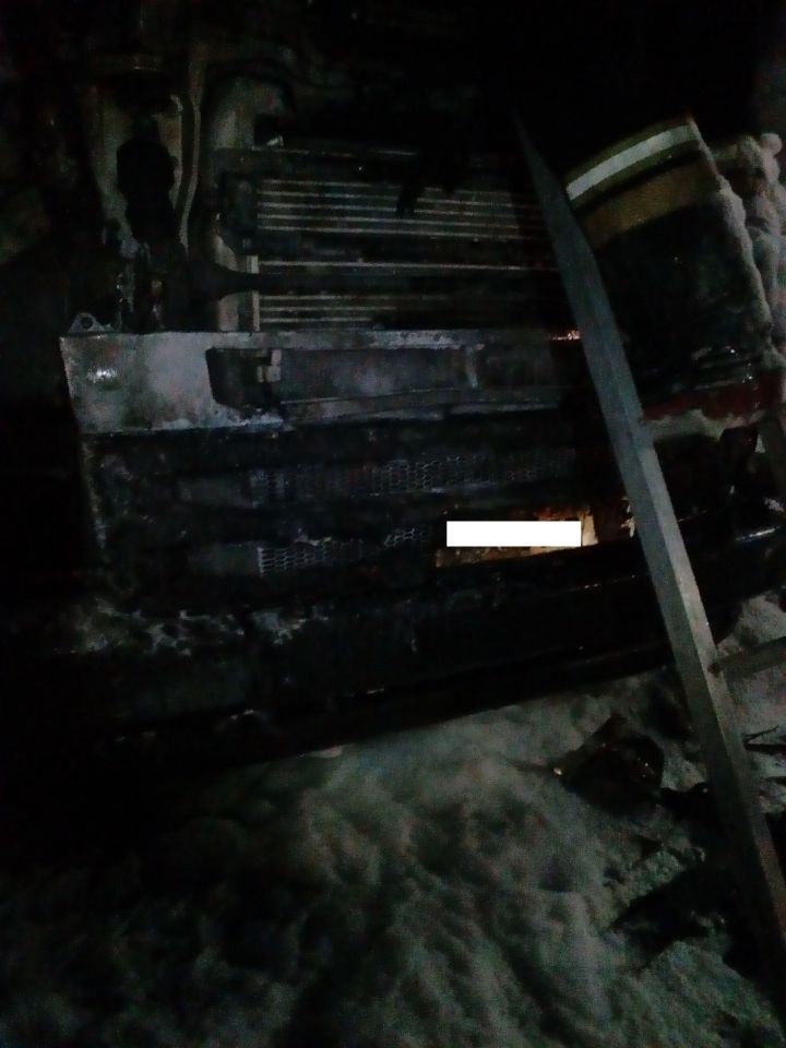 Стали известны подробности возгорания грузового автомобиля в Бугульминском районе