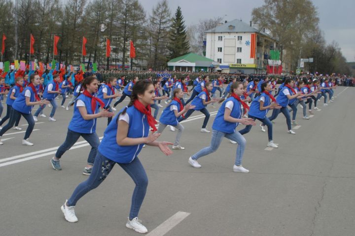 В Бугульме отметят День мордовской культуры, состоится танцевальный марафон индийских танцев и многое другое