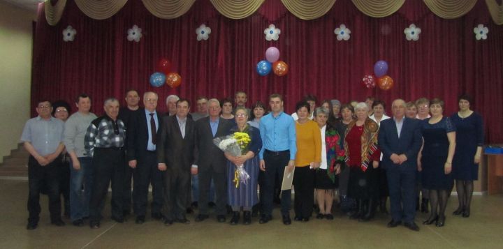 Бөгелмә районында авыл хуҗалыгының атказанган хезмәткәре белән очрашу узды
