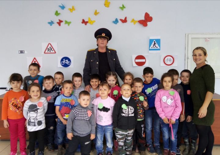 «Юл йөрү кагыйдәләре патшалыгына сәяхәт» дигән чара үткәрелде