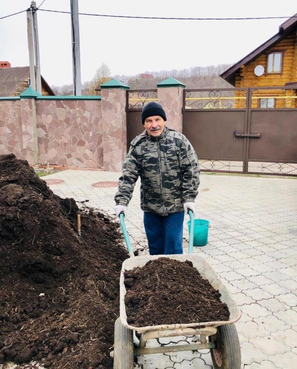 Кем анда тирес ташый?