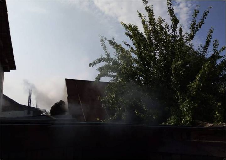 Нарушение правил эксплуатации печного оборудования привело вчера к пожару в Бугульме