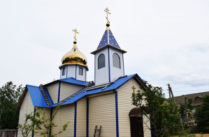 В Бугульминском районе построили церковь «Введение во храм святой Богородицы»