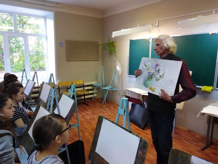 Руководство Бугульмы заключило с Союзом художников Татарстана соглашение о реализации проекта «Образы малой Родины»