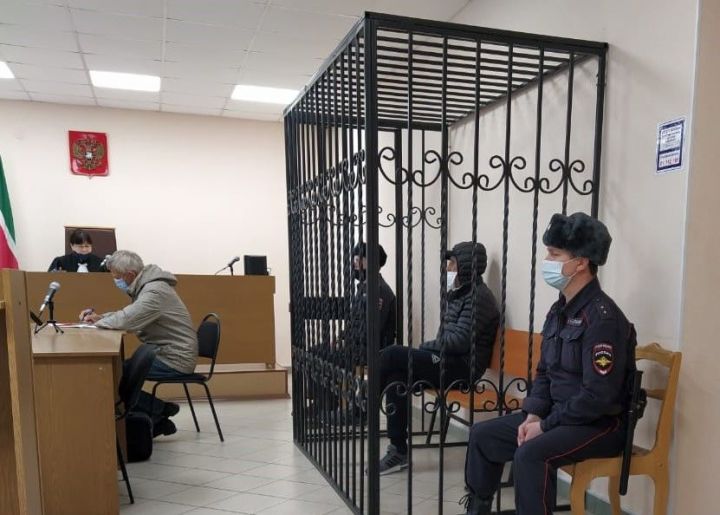 Бугульминский суд продлил срок содержания под стражей обвиняемому в убийстве Деданина