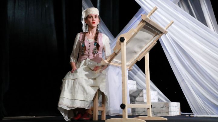 Артисты бугульминского театра представят своим зрителям два спектакля