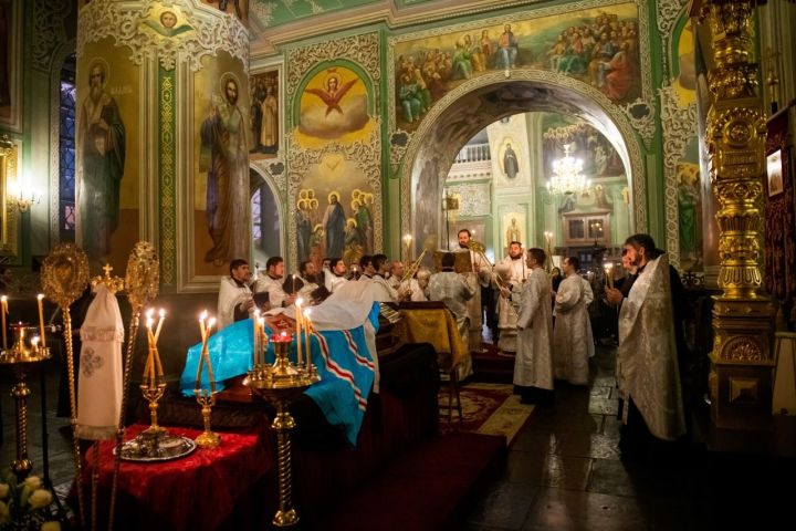 На сайте ТНВ будут транслировать церемонию прощания с митрополитом Феофаном