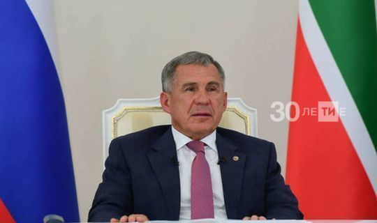 Рөстәм Миңнеханов татарстанлыларны Халыклар бердәмлеге көне белән котлады