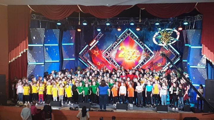 В Азнакаево завершился гала-концерт зонального этапа фестиваля «Созвездие-Йолдызлык – 2020»