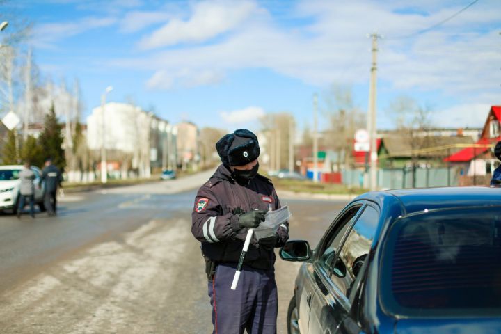 Бөгелмә полицейскийлары үз-үзеңне изоляцияләү режимы буенча профилактик чараларны дәвам итәләр.