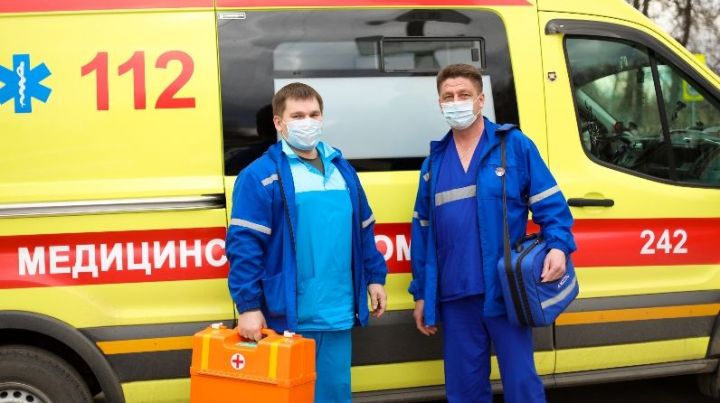 Призвание – спасать людей: Линар Закиров поздравил с Днем скорой помощи