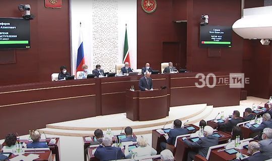 В Татарстане поддержали продлить полномочия председателя Счетной палаты РТ Алексея Демидова
