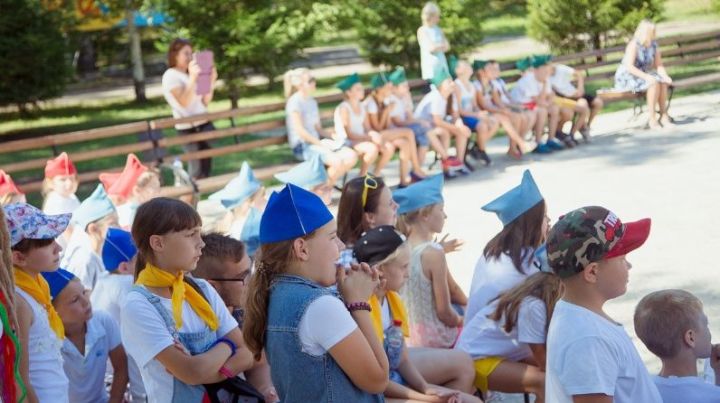 Минмолодежи Татарстана и центр «Лето» запустили горячую линию о путёвках в детские лагеря