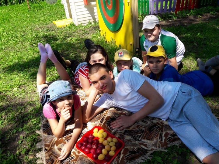 Бугульминский центр «Возрождение» для детей организовал праздник лета