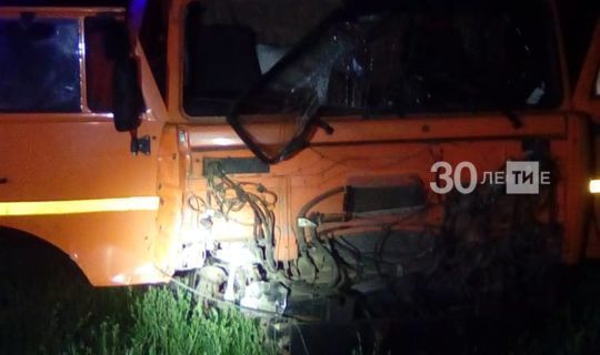 В Татарстане два человека погибли в аварии