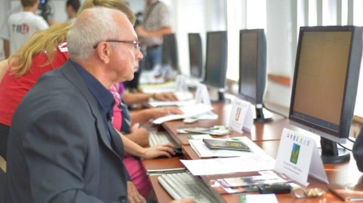 Бөгелмә пенсионерларын «Интернетка рәхмәт» конкурсында катнашырга чакыралар