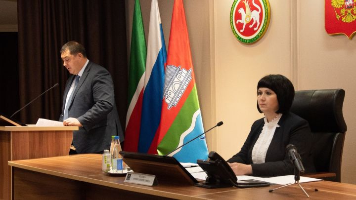В мэрии Бугульмы обсудили вопросы соблюдения антикоррупционного законодательства