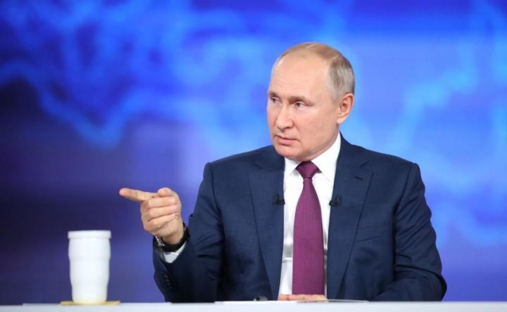 Владимир Путин рассказал о том, как складываются его отношения с Дедом Морозом