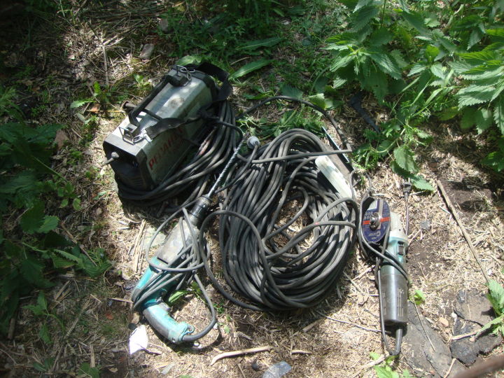 Бугульминские полицейские раскрыли кражу инструментов