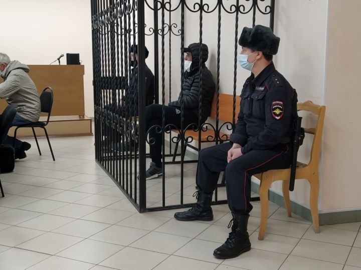 Убийцу Евгения Деданина допросят в суде Бугульмы