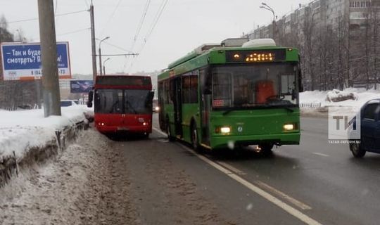Мэр Альметьевска поручил устранить проблемы в работе транспорта в морозы