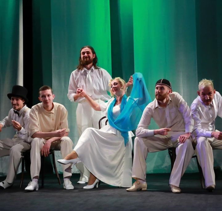 Бугульминский драмтеатр приглашает бугульминцев и гостей города на спектакли