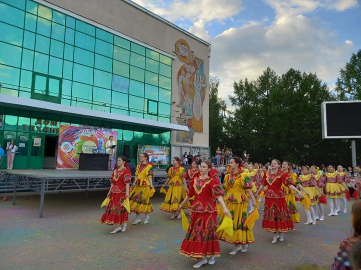 В Бугульме прошел праздничный концерт в честь Дня России (ФОТОРЕПОРТАЖ)