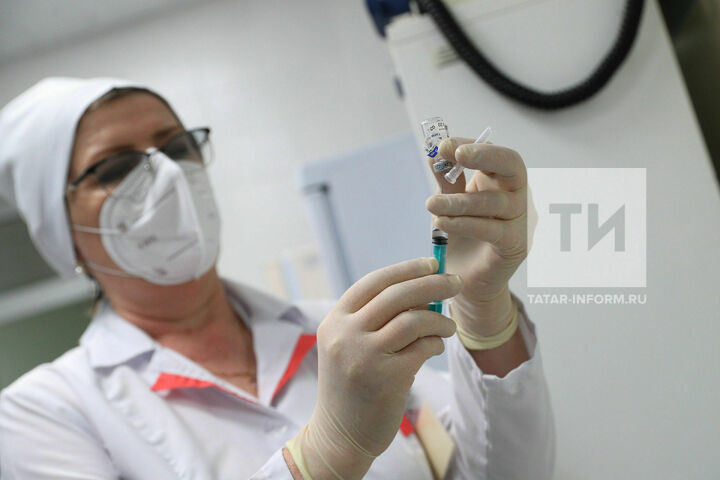 В Роспотребнадзоре рассказали, что обязательной вакцинации от коронавируса в РТ не будет