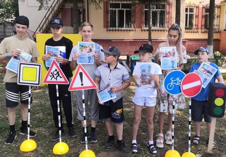 Бугульминским подросткам напомнили о правилах дорожного движения