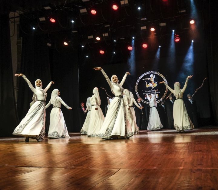 Сегодня в Бугульме выступит чеченский ансамбль песни и танца «Нохчо»