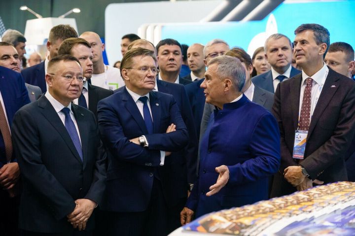 Минниханов открыл Международный строительный чемпионат в Казани