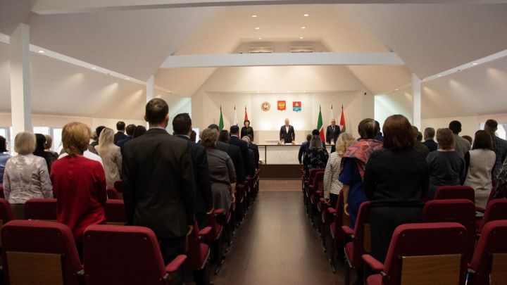 Халык ышанычлылары Берләшкән сессиядә 7 мәсьәлә карады