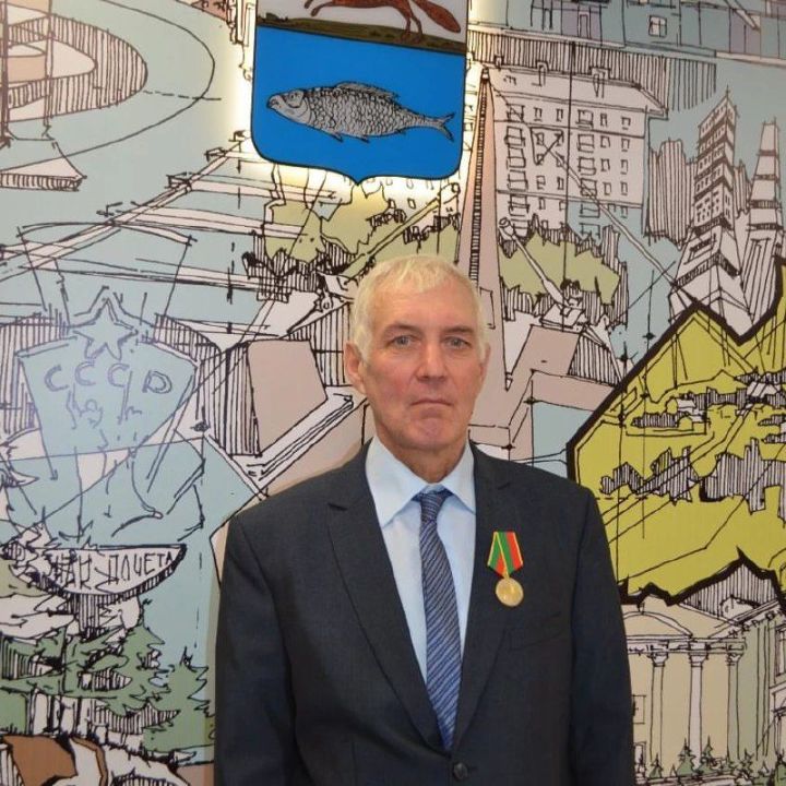 Бугульминец награжден медалью  «В ознаменование добычи трехмиллиардной тонны нефти Татарстана»