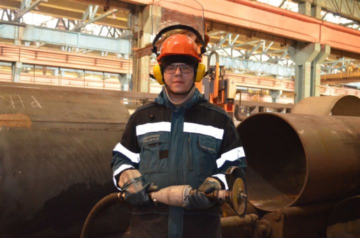 Бугульминец представил механический завод на корпоративном форуме «Шаг в будущее»