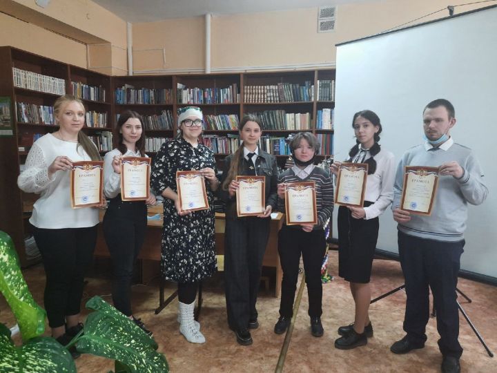 Студенты педагогического колледжа Бугульмы приняли участие в конкурсе чтецов