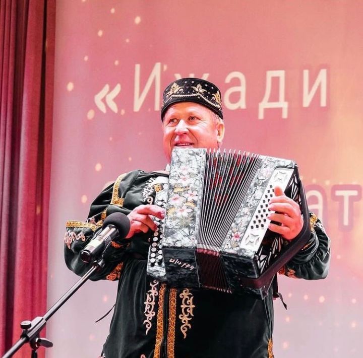 Центр татарской культуры Бугульмы закрыл творческий сезон