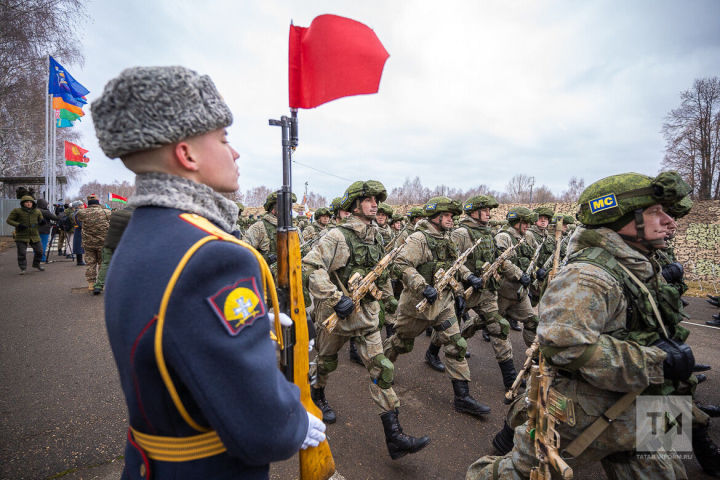 Военный комиссариат Бугульмы проводит отбор граждан на службу по контракту