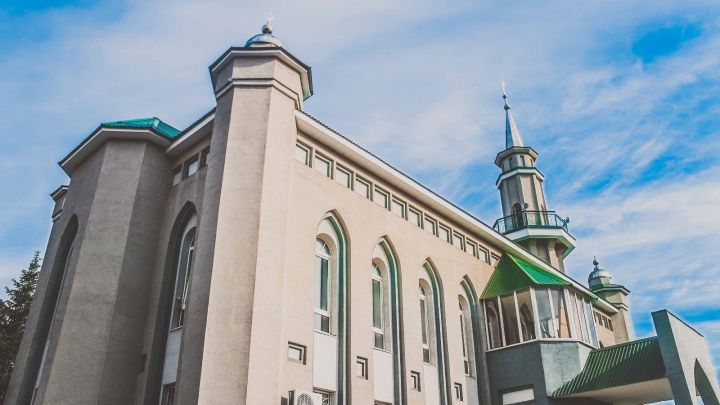 9 июля во всех мечетях Бугульмы пройдет праздничная молитва