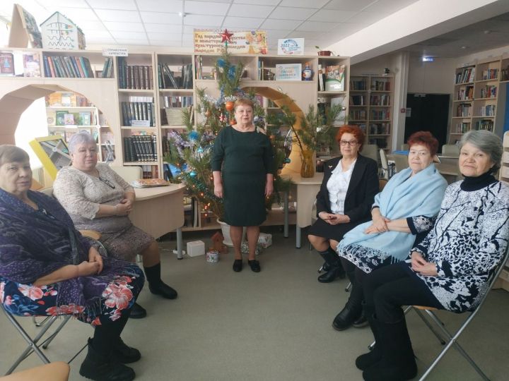 Курсы компьютерной грамотности для пожилых людей открылись в Бугульминском районе