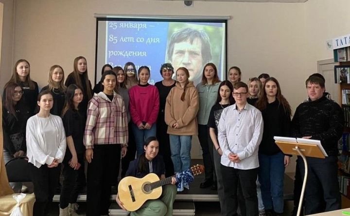 «Звезда по имени…Высоцкий»: в Бугульме прошло мероприятие к 85-летию поэта, певца и актера