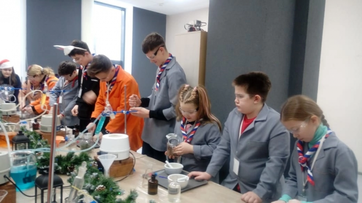 Бугульминские школьники отпраздновали Новый год по-научному