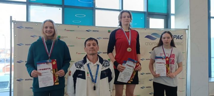 Спортсмены из Бугульмы стали победителями соревнований по плаванию